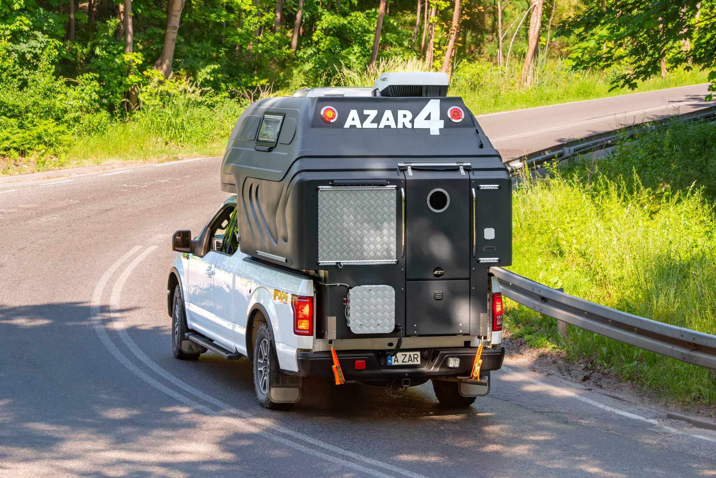 AZAR4 - Entwicklung eines Camper für 4x4 Pickup - AZAR4 0003 Poprawione Szum Edit - Premium PLUS XL